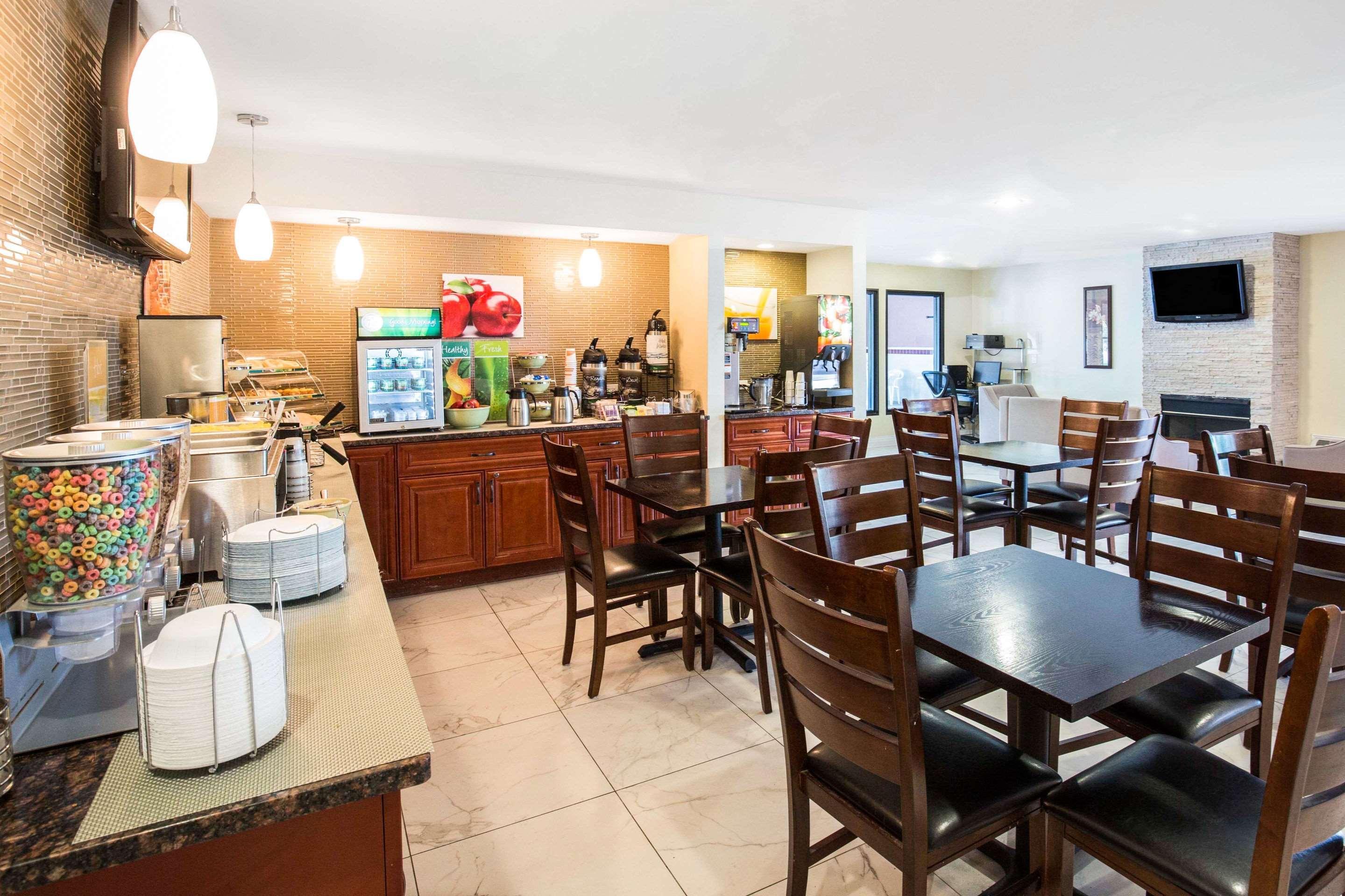 Quality Inn Monee I-57 מראה חיצוני תמונה