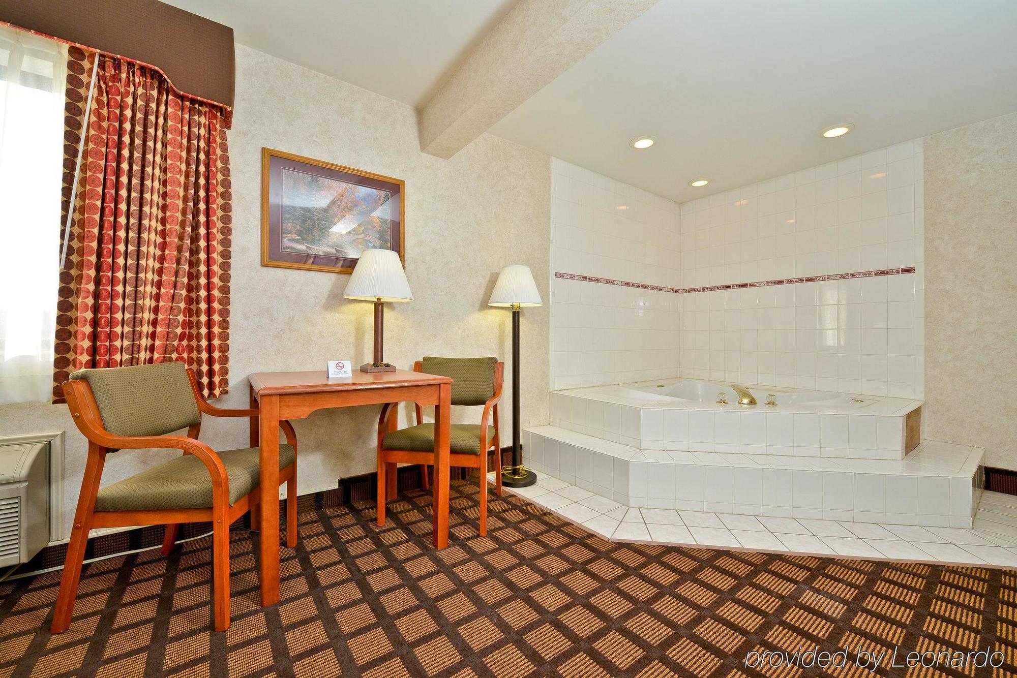 Quality Inn Monee I-57 מראה חיצוני תמונה