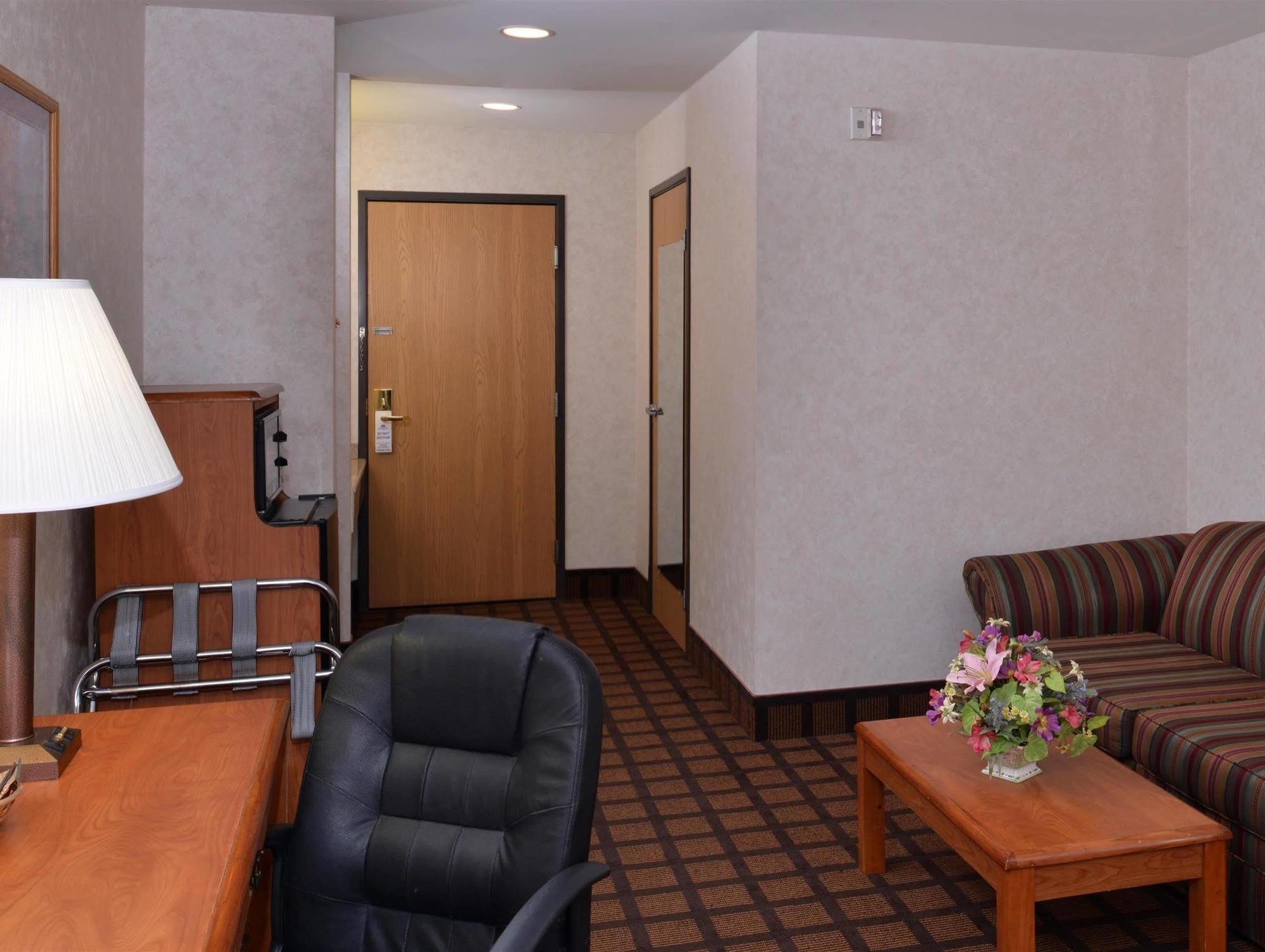 Quality Inn Monee I-57 מראה חיצוני תמונה